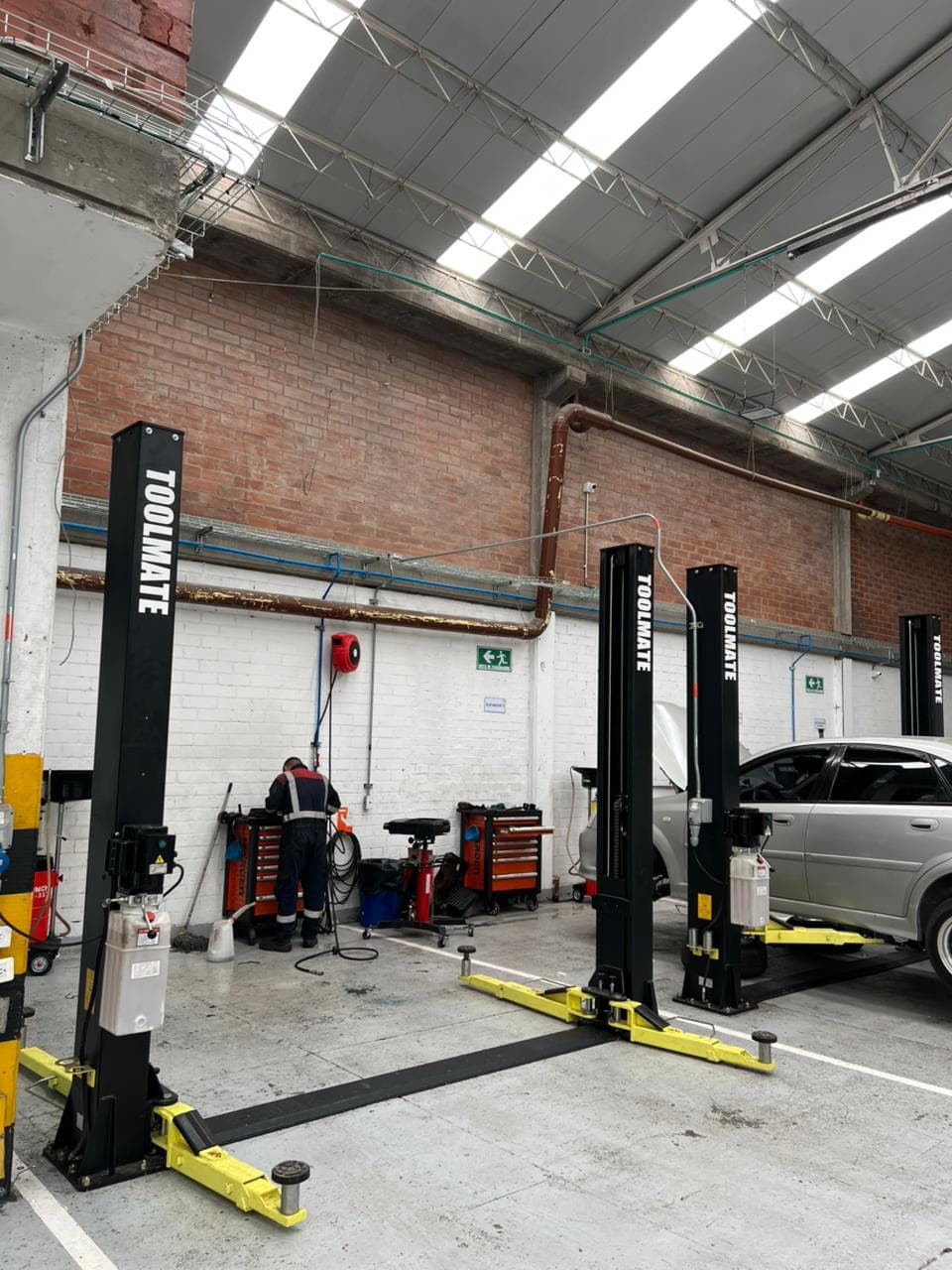 Área de trabajo equipada
